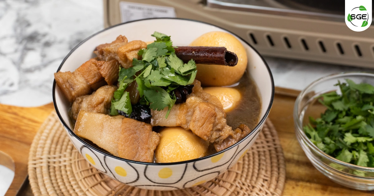 วิธีทำ ไข่พะโล้ หมูสามชั้น ตามตำรับสูตรโบราณ ไม่ใส่ผงพะโล้ วิธีทำ ไข่พะโล้ หมูสามชั้น ตามตำรับสูตรโบราณ ไม่ใส่ผงพะโล้