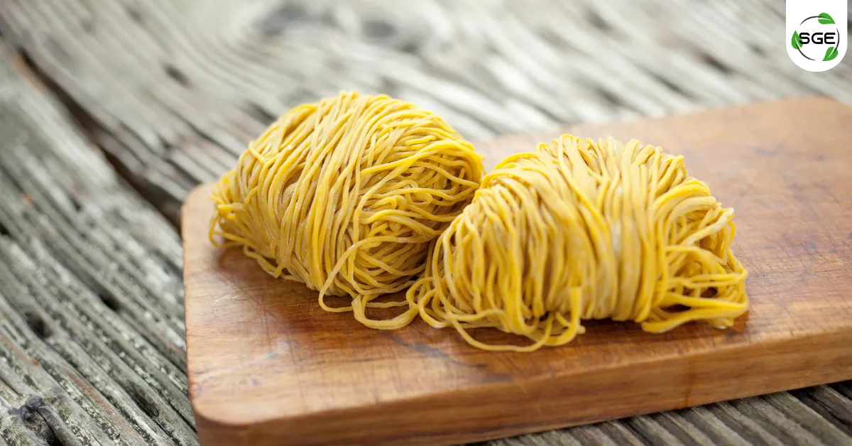 วิธีทำ เส้นบะหมี่ไข่ สดใหม่ เหนียวนุ่ม หอมกลิ่นไข่ไก่แท้ ๆ